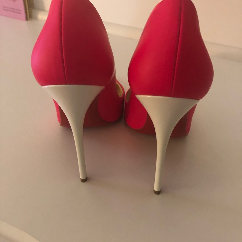 Hot pink worn once Christian louboutins